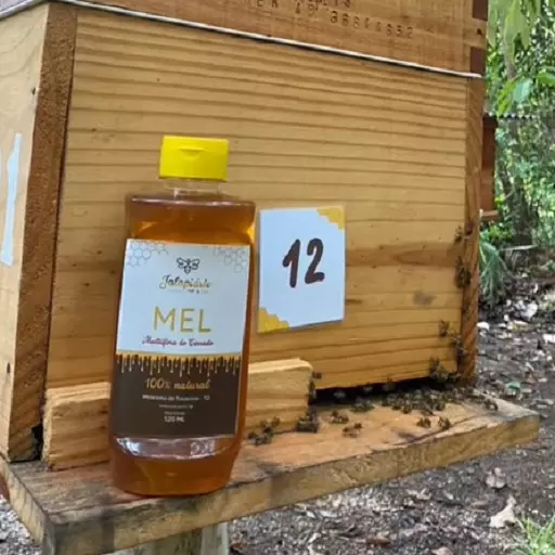 Imagem de um dos nossos clientes utilizando nossa bisnaga reta